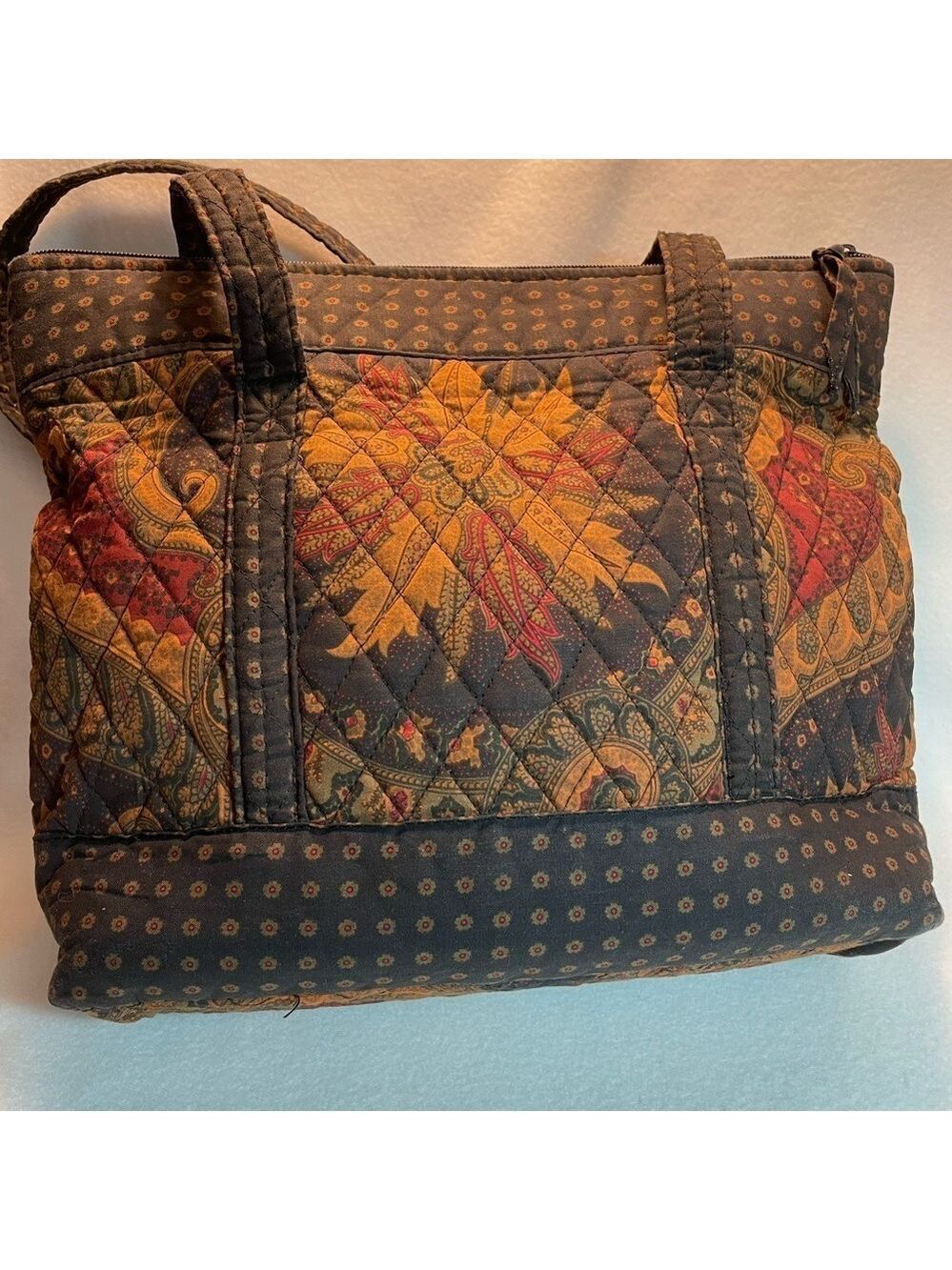 Misty Harbor Quilted Shoulder Bag - Picture 4 of 6